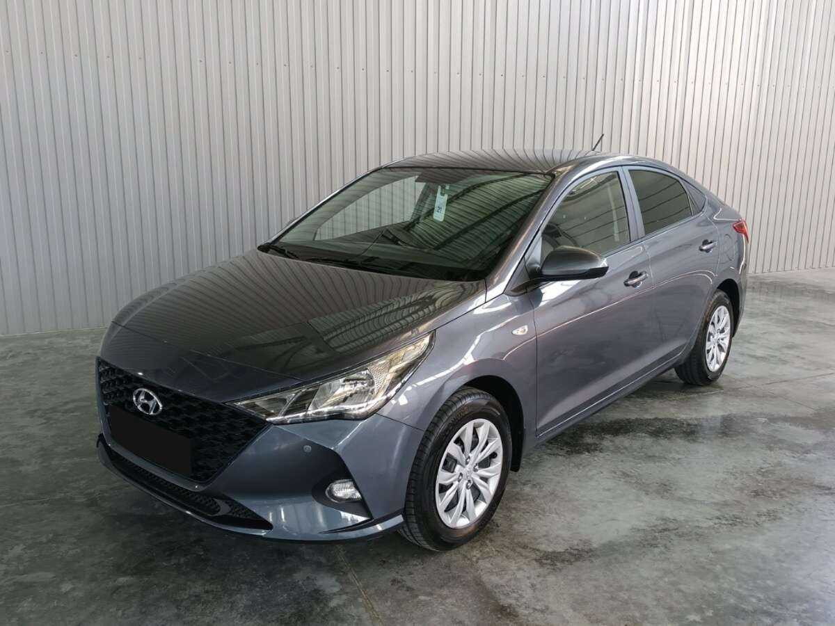 Купить Hyundai Solaris с пробегом. Посмотреть фото