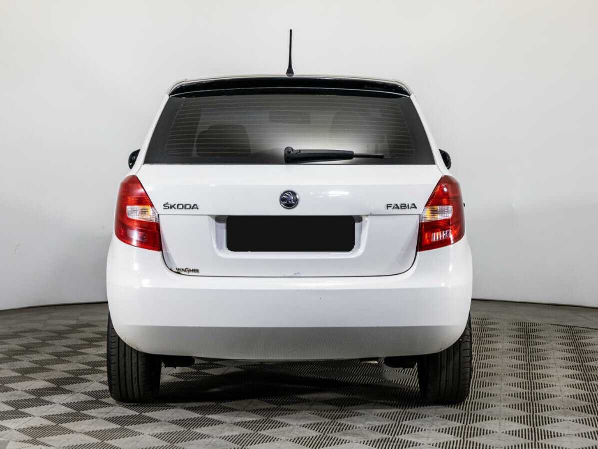 Купить Skoda Fabia с пробегом. Фото: #5