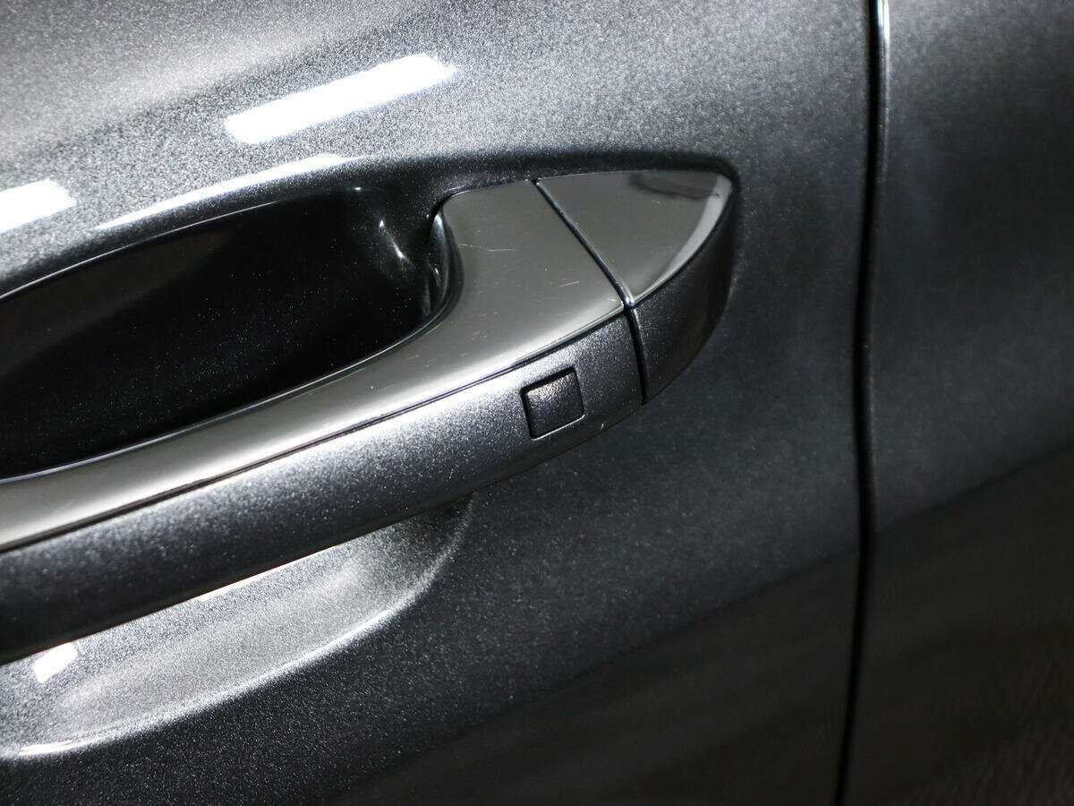 Купить Kia K5 с пробегом. Фото: #18