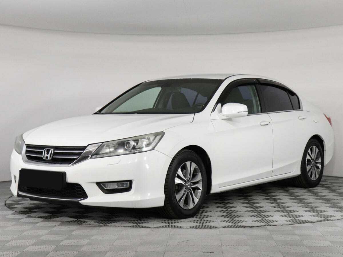 Купить Honda Accord с пробегом. Фото: #0