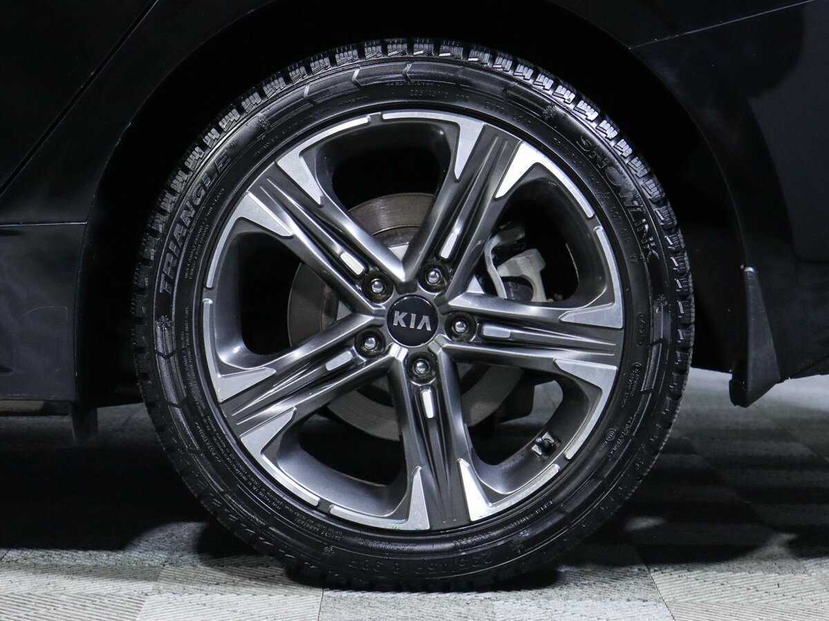 Купить Kia K5 с пробегом. Фото: #14