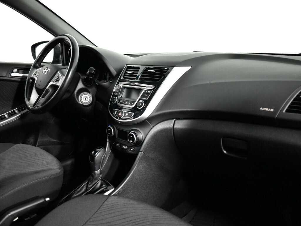 Купить Hyundai Solaris с пробегом. Фото: #8