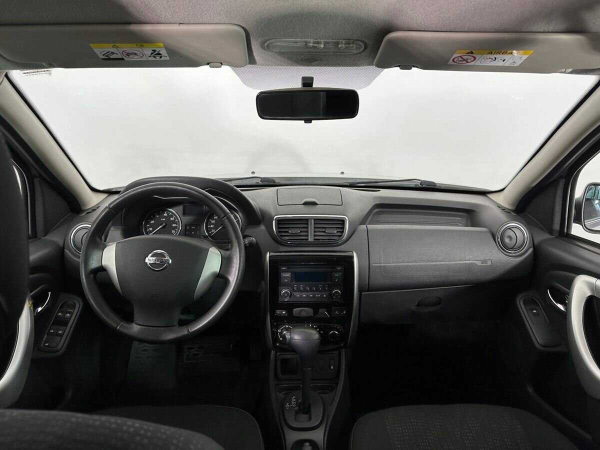 Купить Nissan Terrano с пробегом. Фото: #6