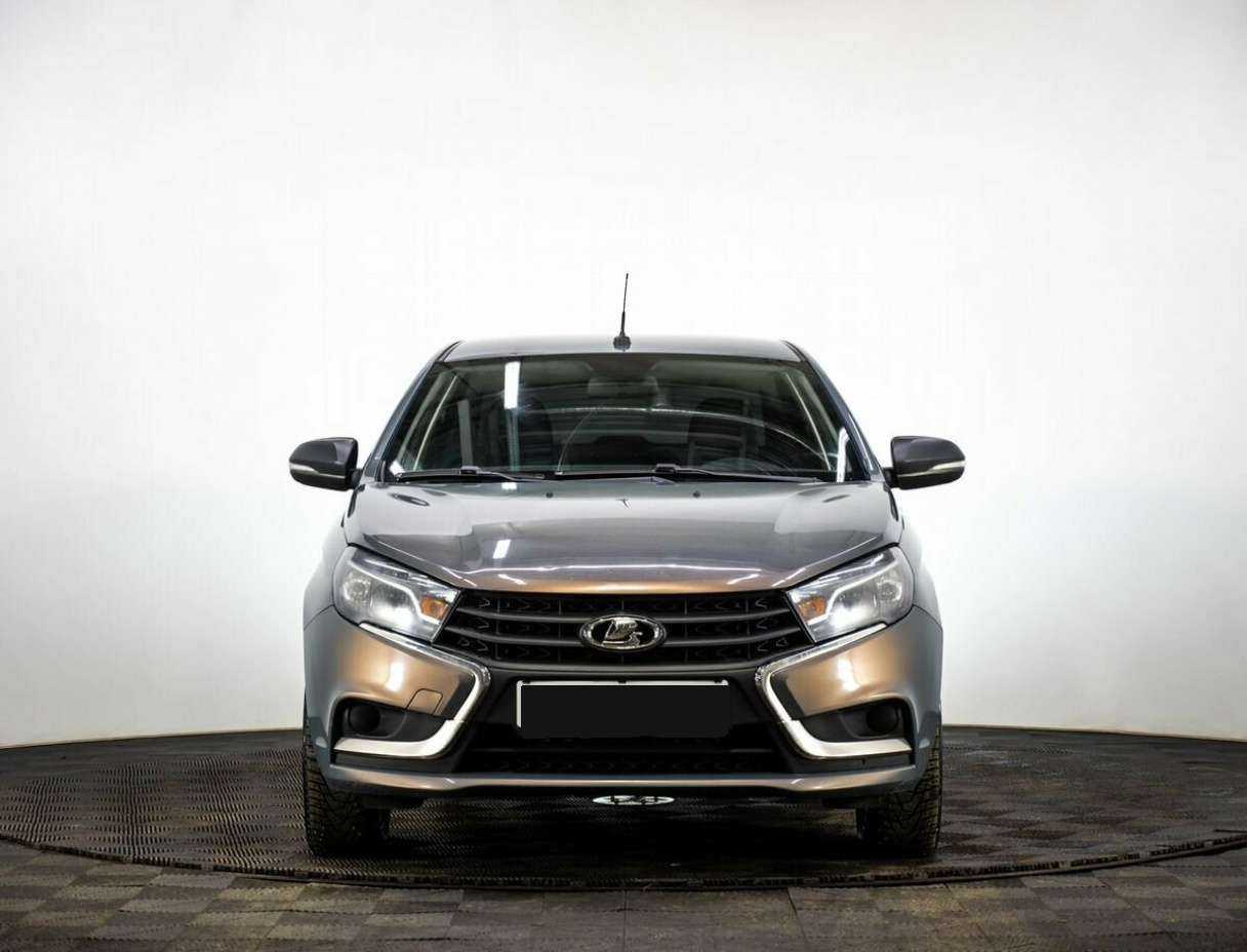 Купить Lada (ВАЗ) Vesta с пробегом. Фото: #1