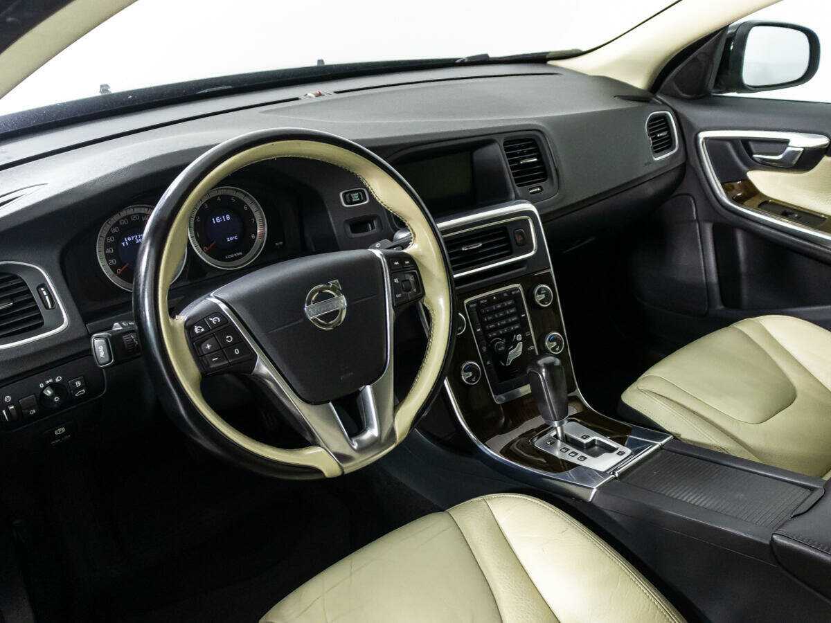 Купить Volvo S60 с пробегом. Фото: #10