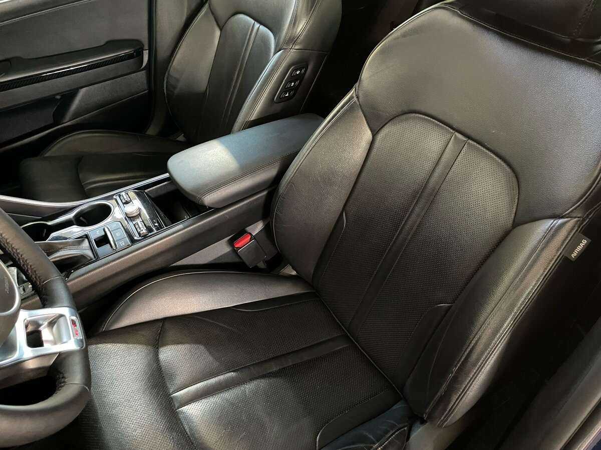 Купить Kia K5 с пробегом. Фото: #15