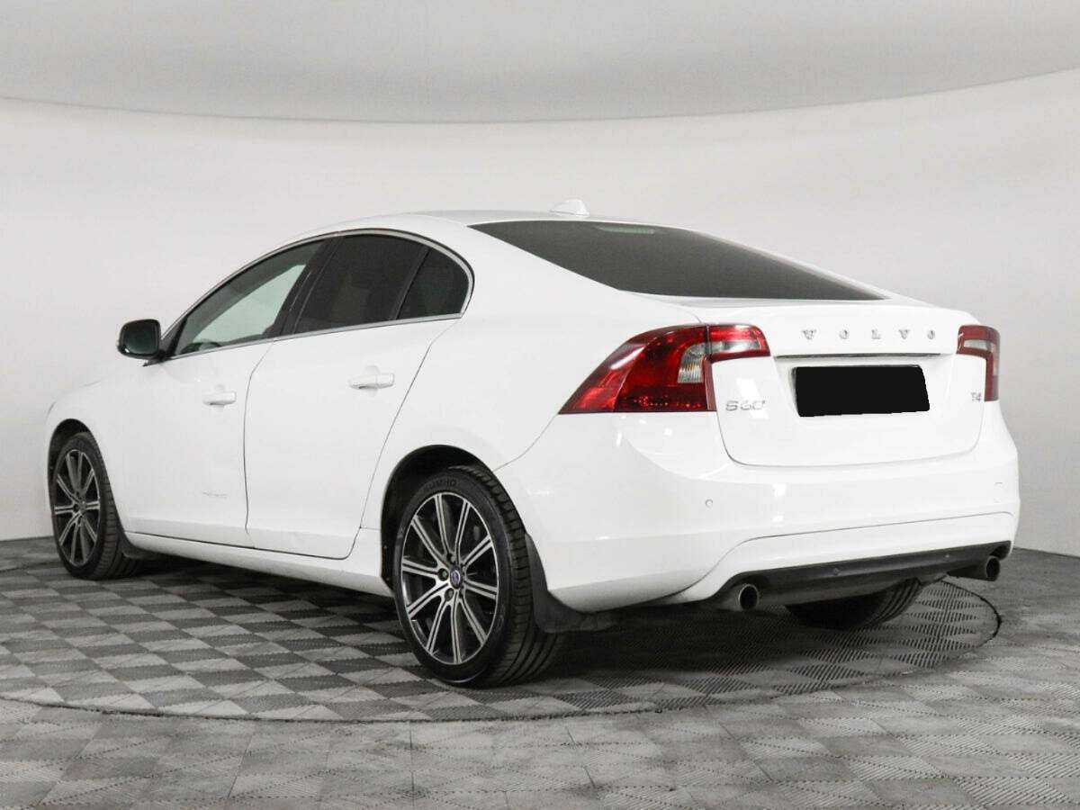 Купить Volvo S60 с пробегом. Фото: #5