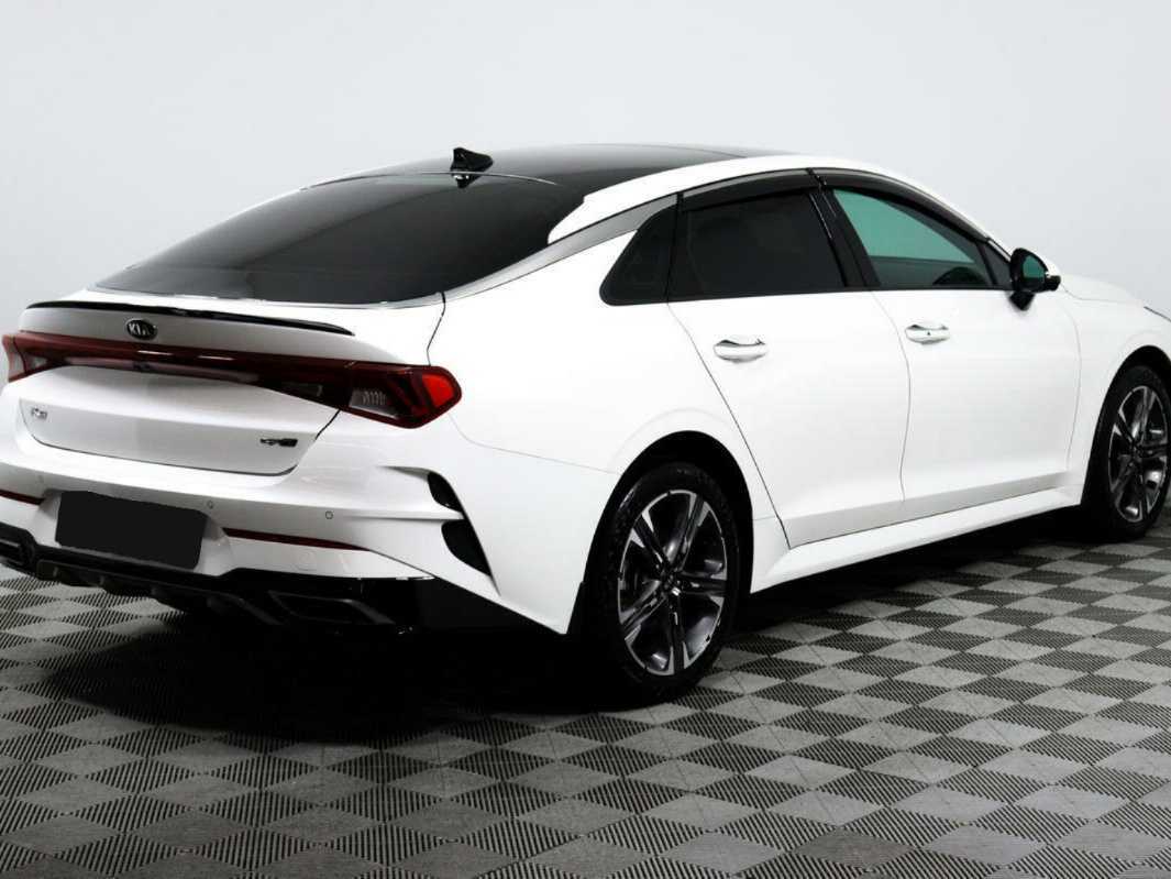 Купить Kia K5 с пробегом. Фото: #4