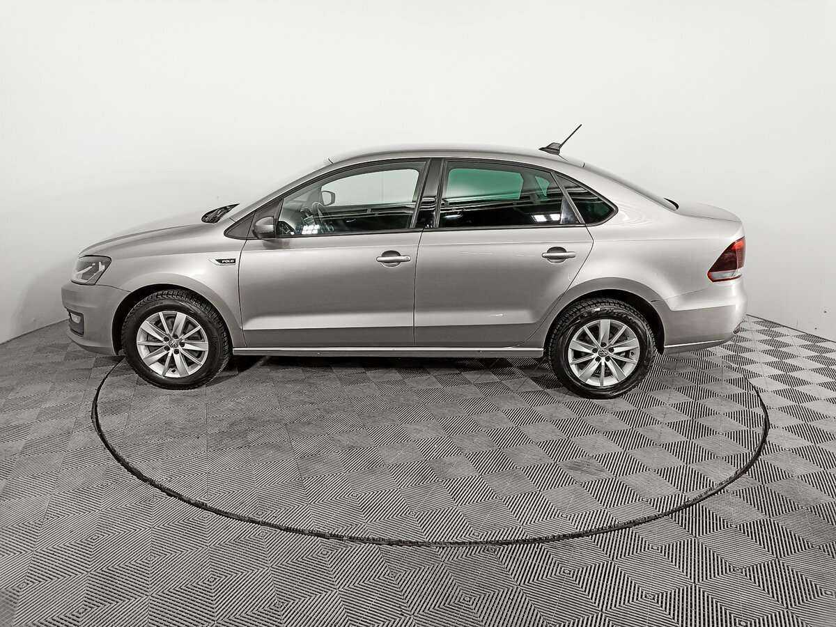 Купить Volkswagen Polo с пробегом. Фото: #7