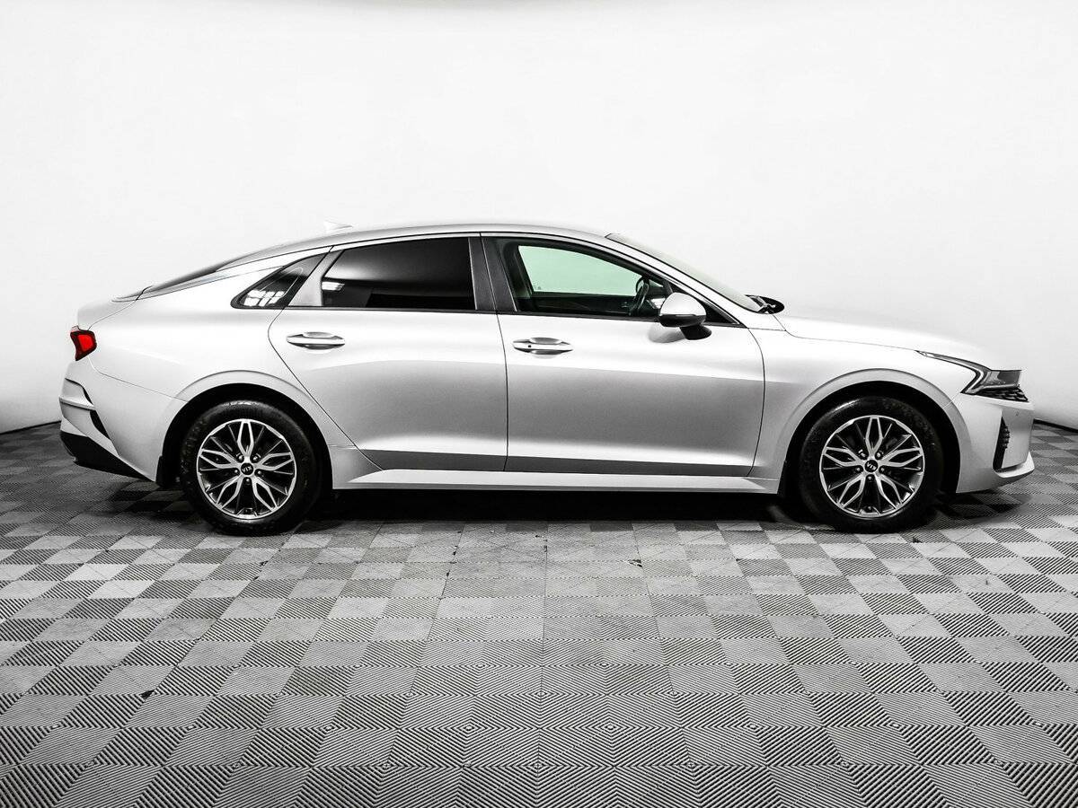 Купить Kia K5 с пробегом. Фото: #3