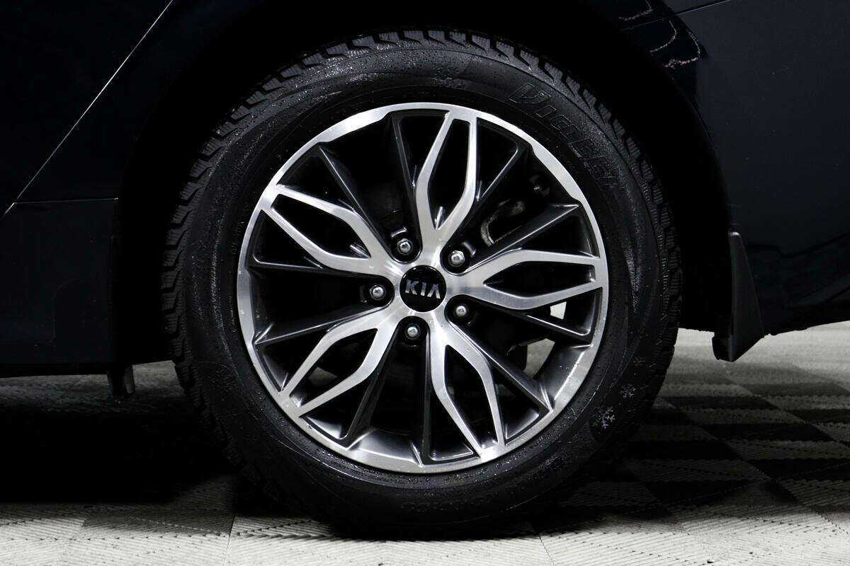 Купить Kia K5 с пробегом. Фото: #13