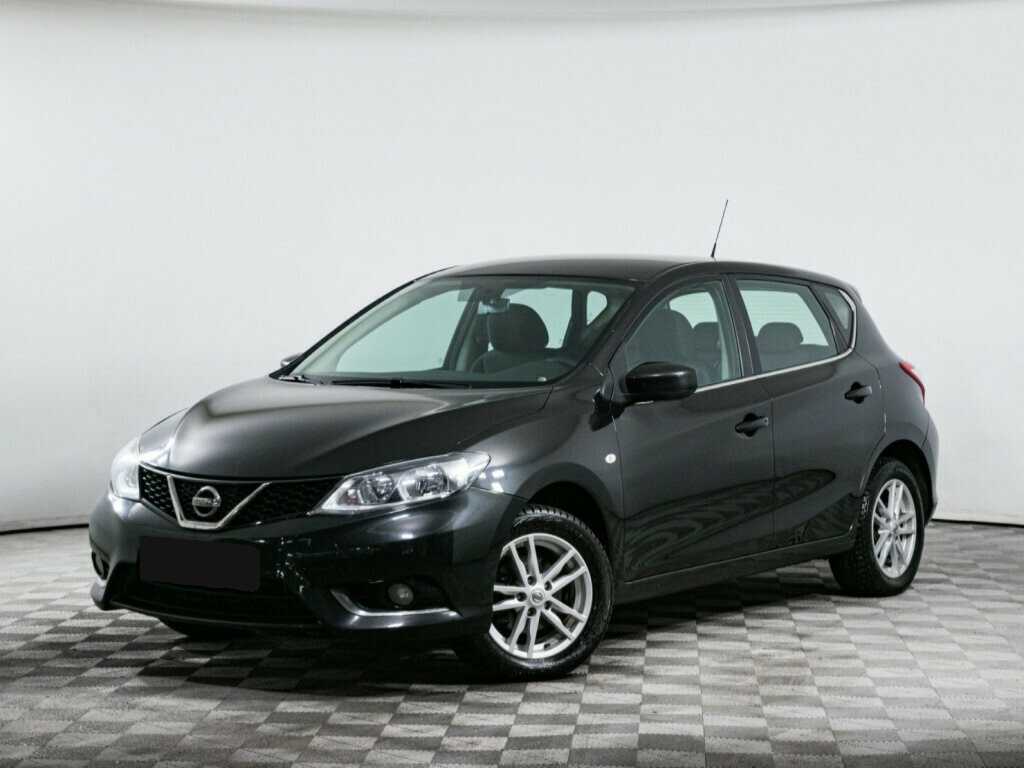 Купить Nissan Tiida с пробегом. Посмотреть фото