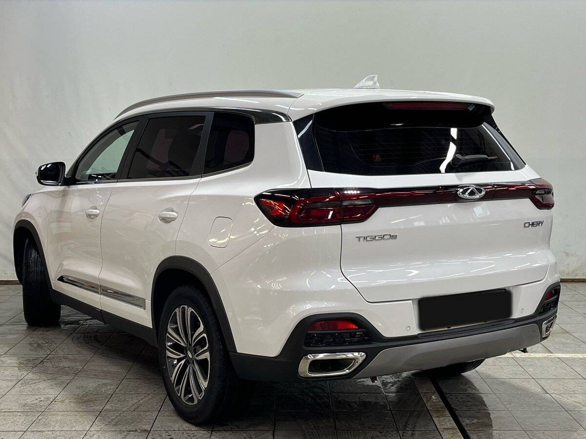 Купить Chery Tiggo 8 с пробегом. Фото: #2
