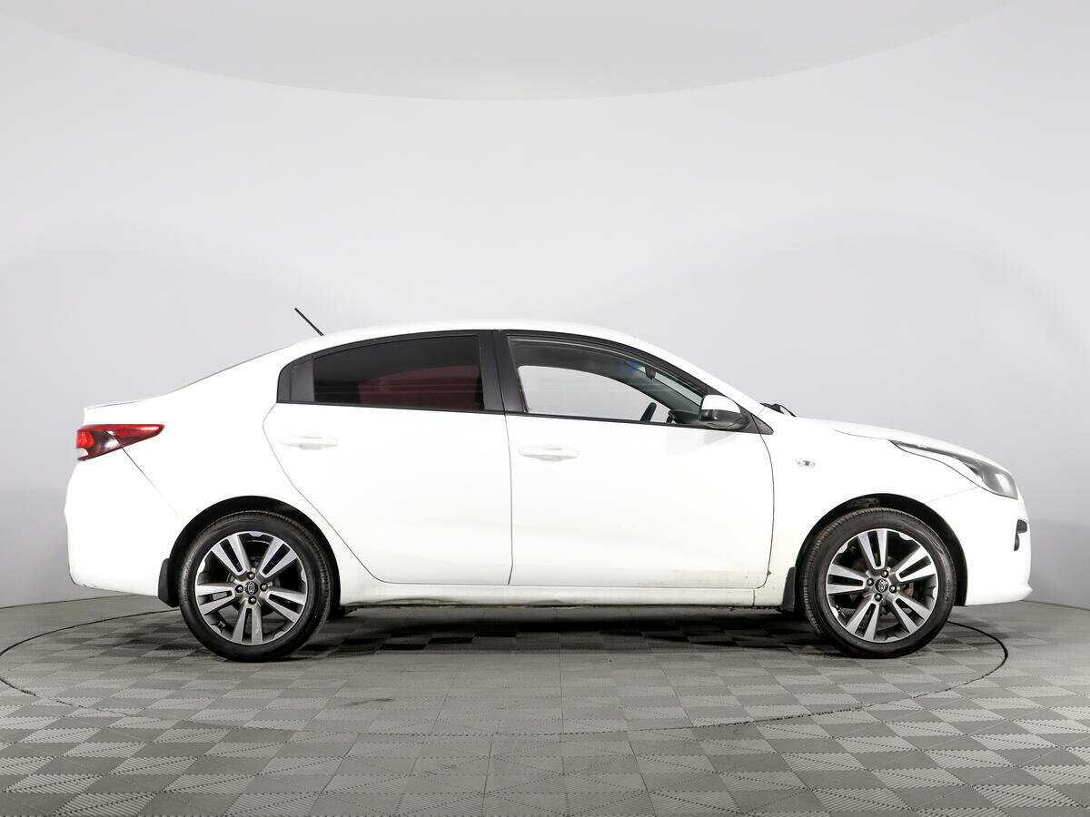 Купить Kia Rio с пробегом. Фото: #3