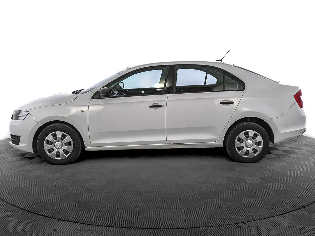 Купить Skoda Rapid с пробегом. Фото: #7