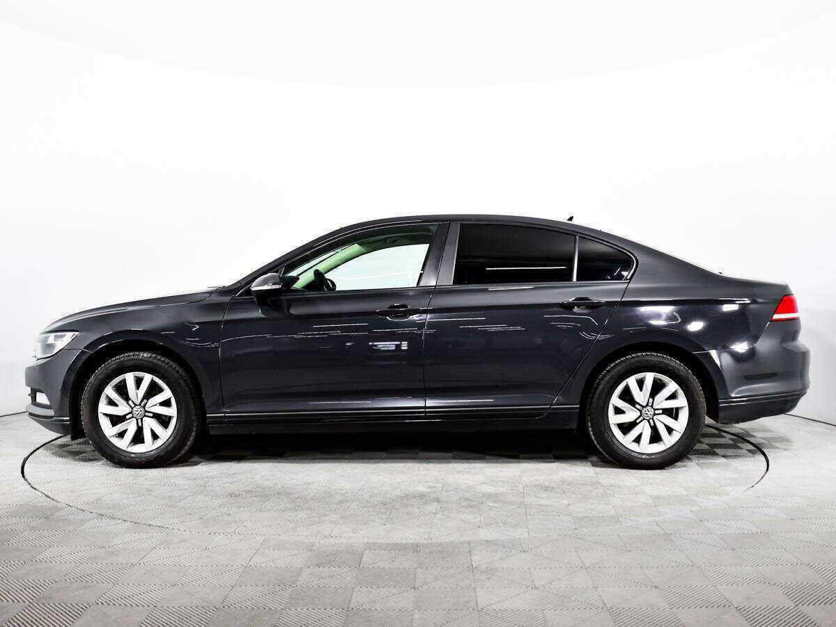 Купить Volkswagen Passat с пробегом. Фото: #7