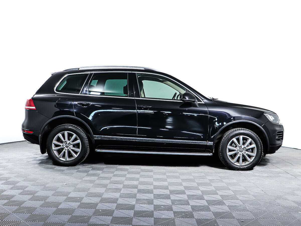 Купить Volkswagen Touareg с пробегом. Фото: #3