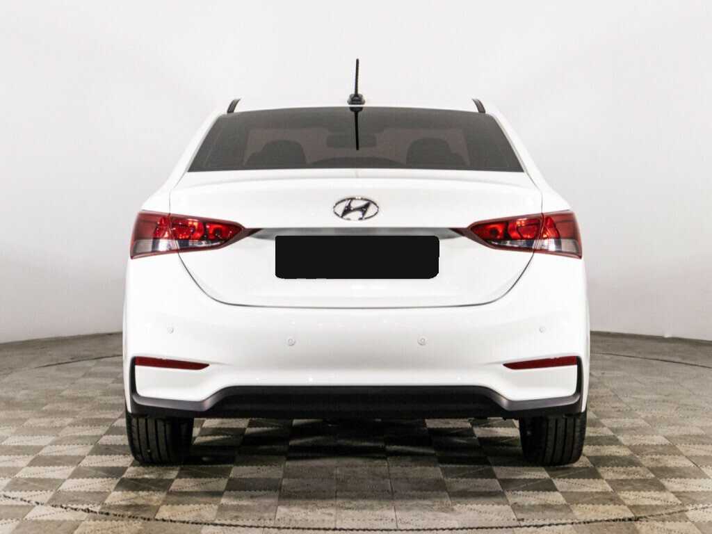 Купить Hyundai Solaris с пробегом. Фото: #5