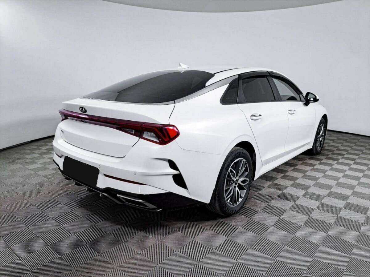 Купить Kia K5 с пробегом. Фото: #4