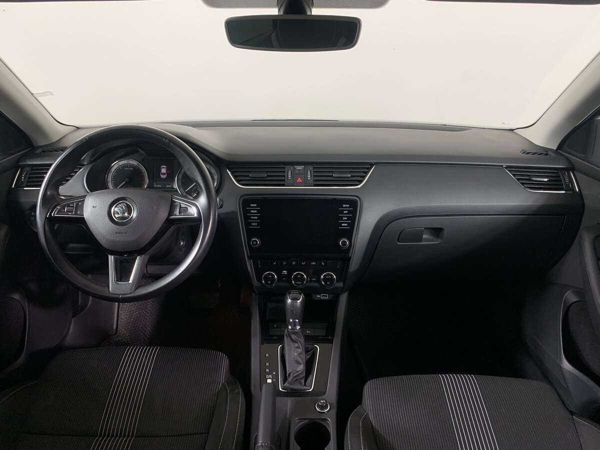 Купить Skoda Octavia с пробегом. Фото: #9