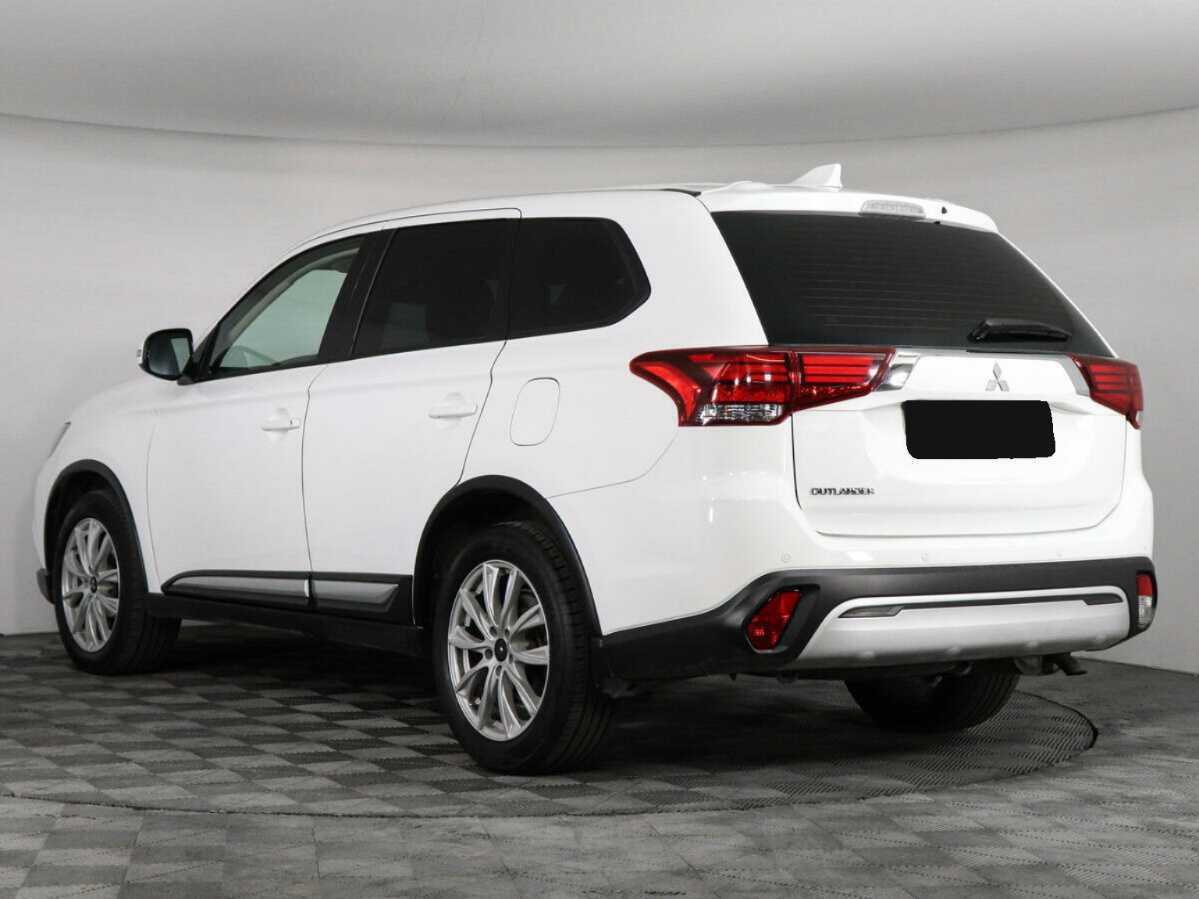 Купить Mitsubishi Outlander с пробегом. Фото: #5