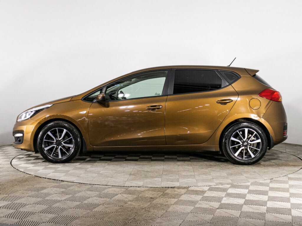 Купить Kia Ceed с пробегом. Фото: #7