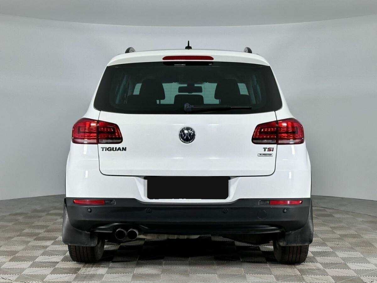 Купить Volkswagen Tiguan с пробегом. Фото: #3