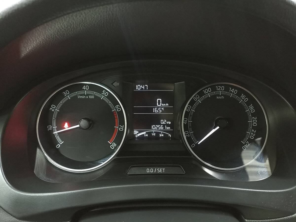 Купить Skoda Rapid с пробегом. Фото: #12