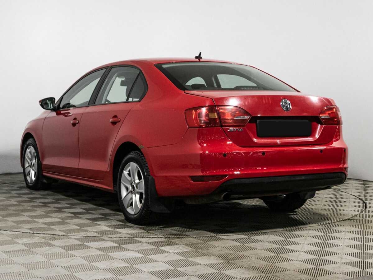 Купить Volkswagen Jetta с пробегом. Фото: #6