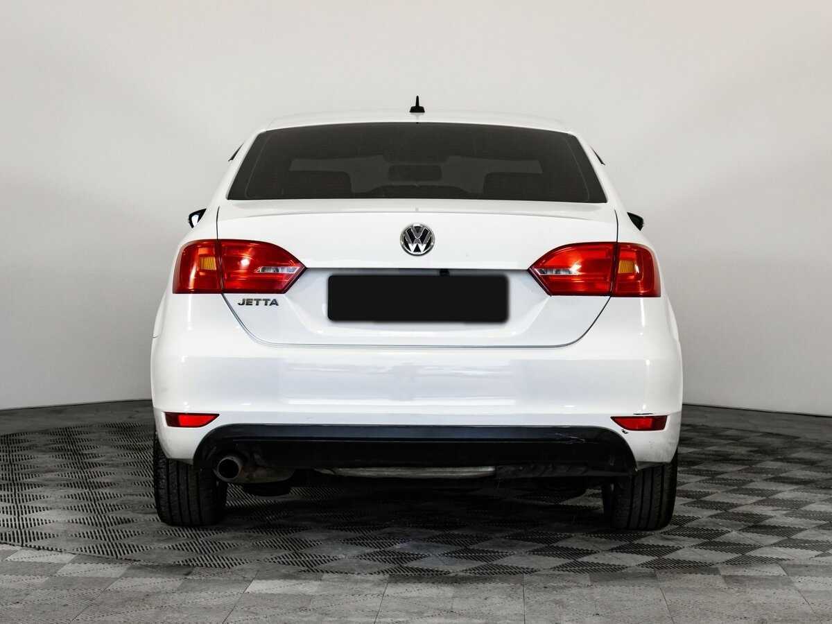 Купить Volkswagen Jetta с пробегом. Фото: #4