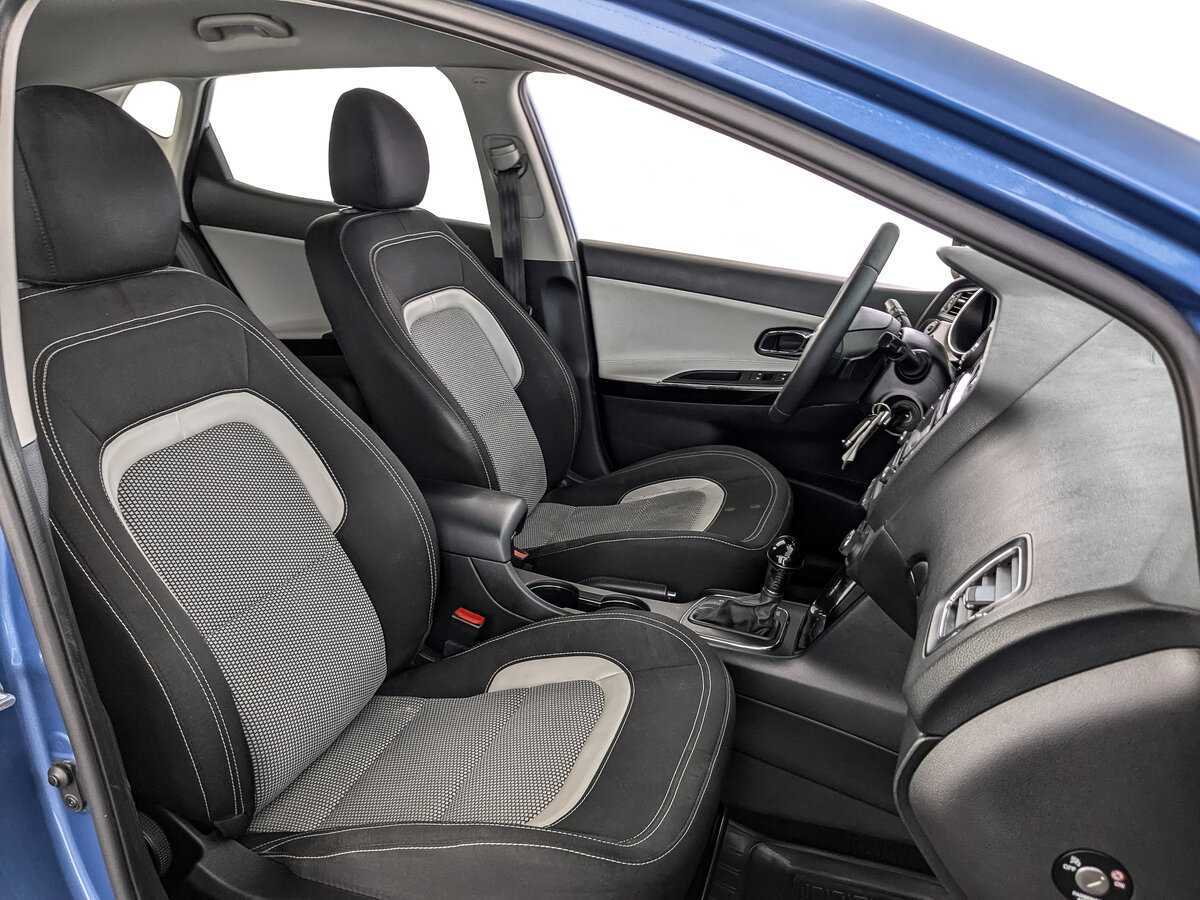 Купить Kia Ceed с пробегом. Фото: #19