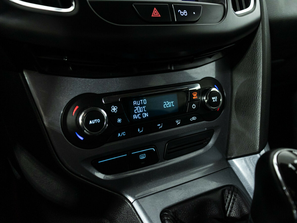 Купить Ford Focus с пробегом. Фото: #14
