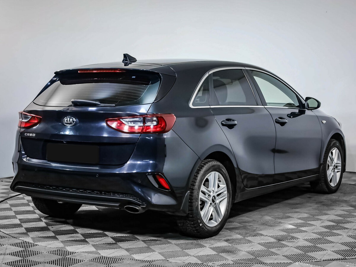 Купить Kia Ceed с пробегом. Фото: #3