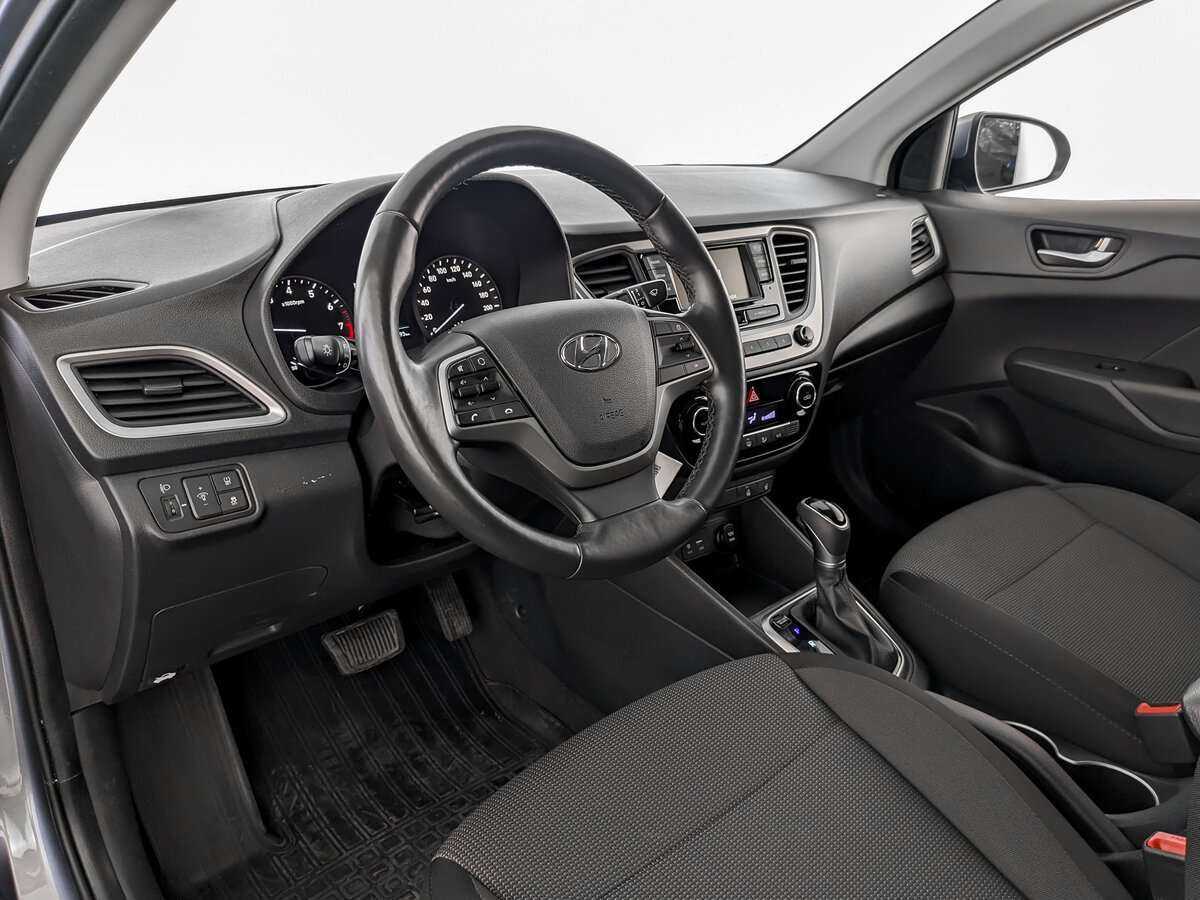 Купить Hyundai Solaris с пробегом. Фото: #13