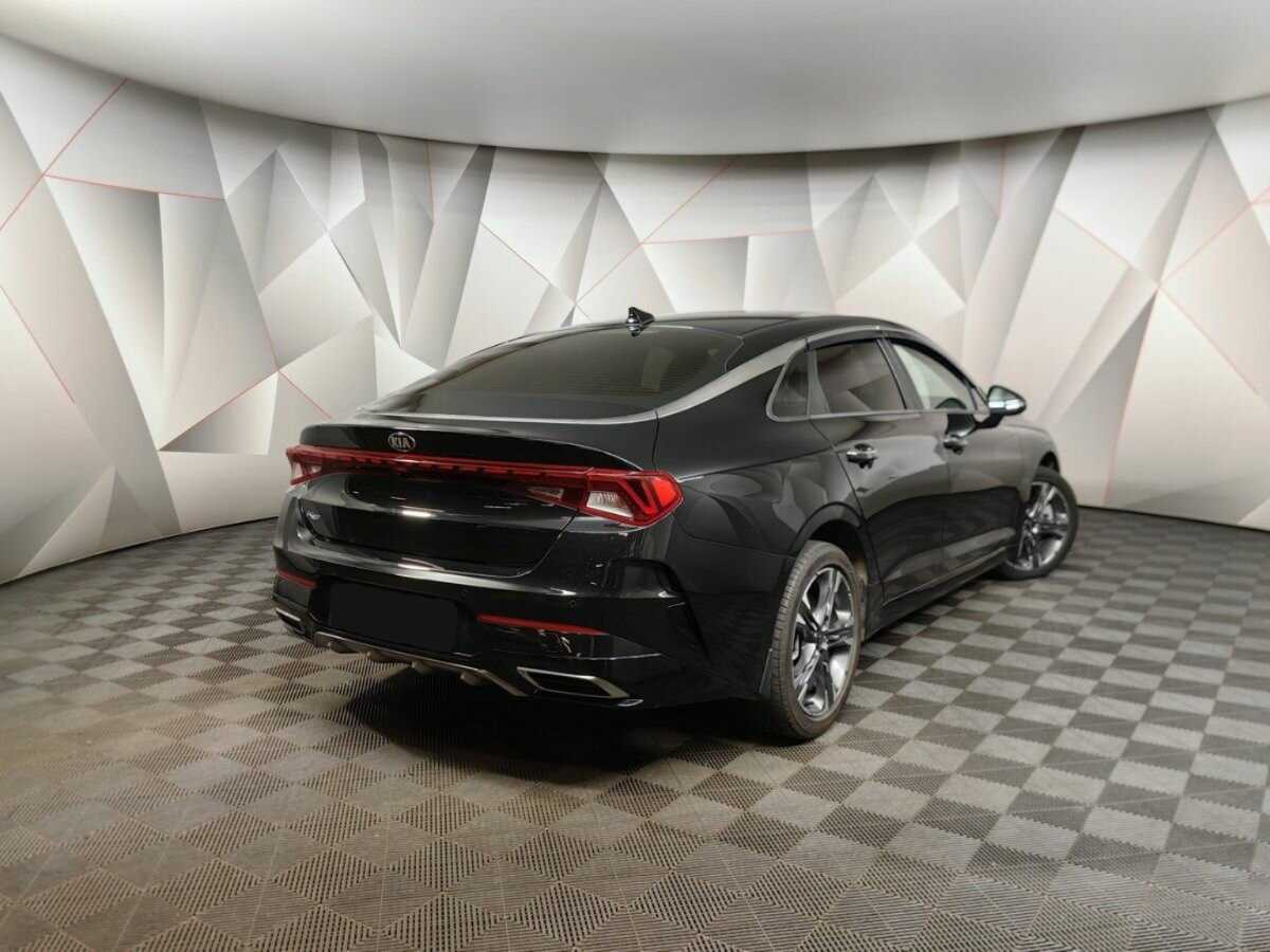 Купить Kia K5 с пробегом. Фото: #1