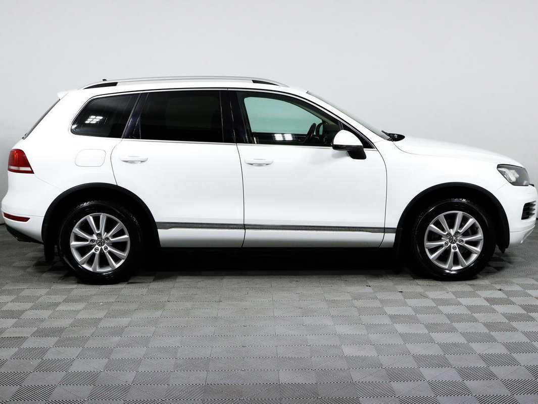 Купить Volkswagen Touareg с пробегом. Фото: #3