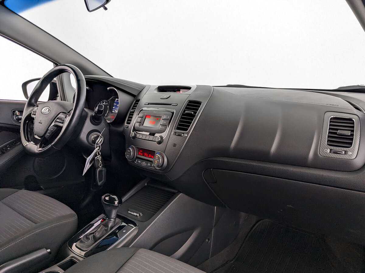 Купить Kia Cerato с пробегом. Фото: #8
