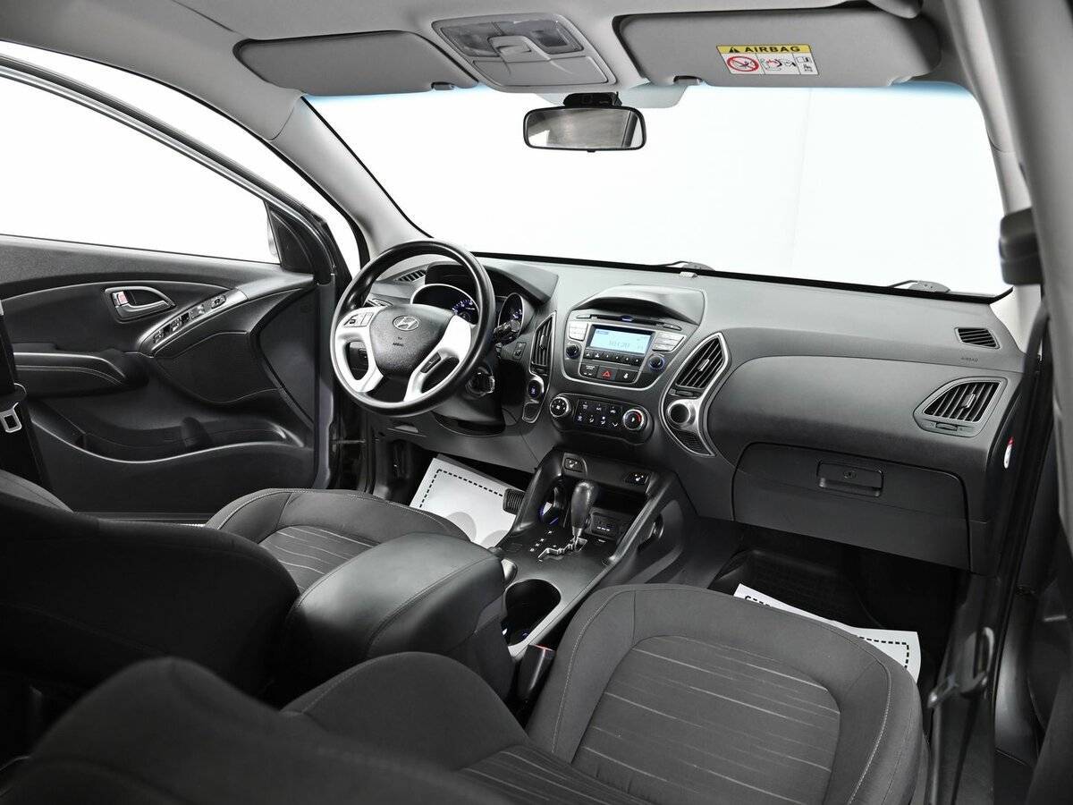 Купить Hyundai ix35 с пробегом. Фото: #9