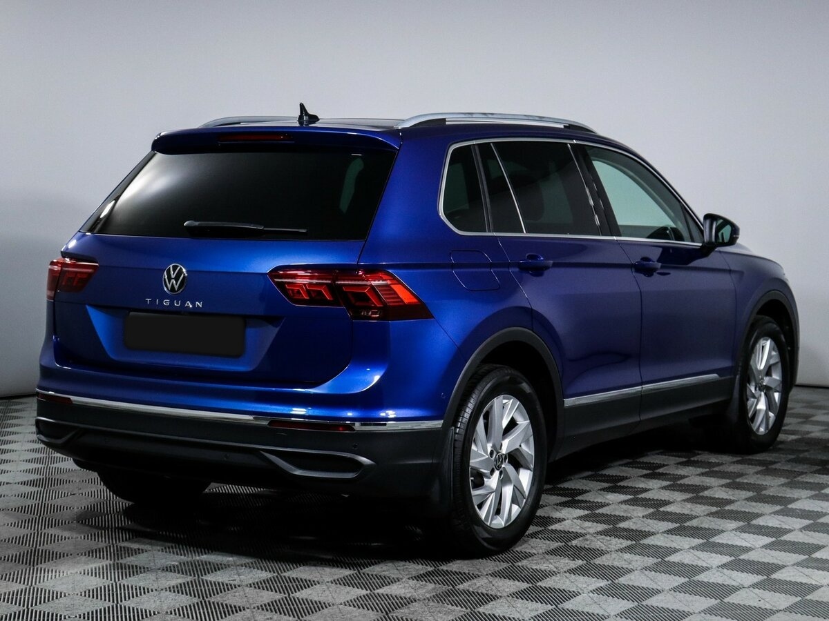 Купить Volkswagen Tiguan с пробегом. Фото: #3