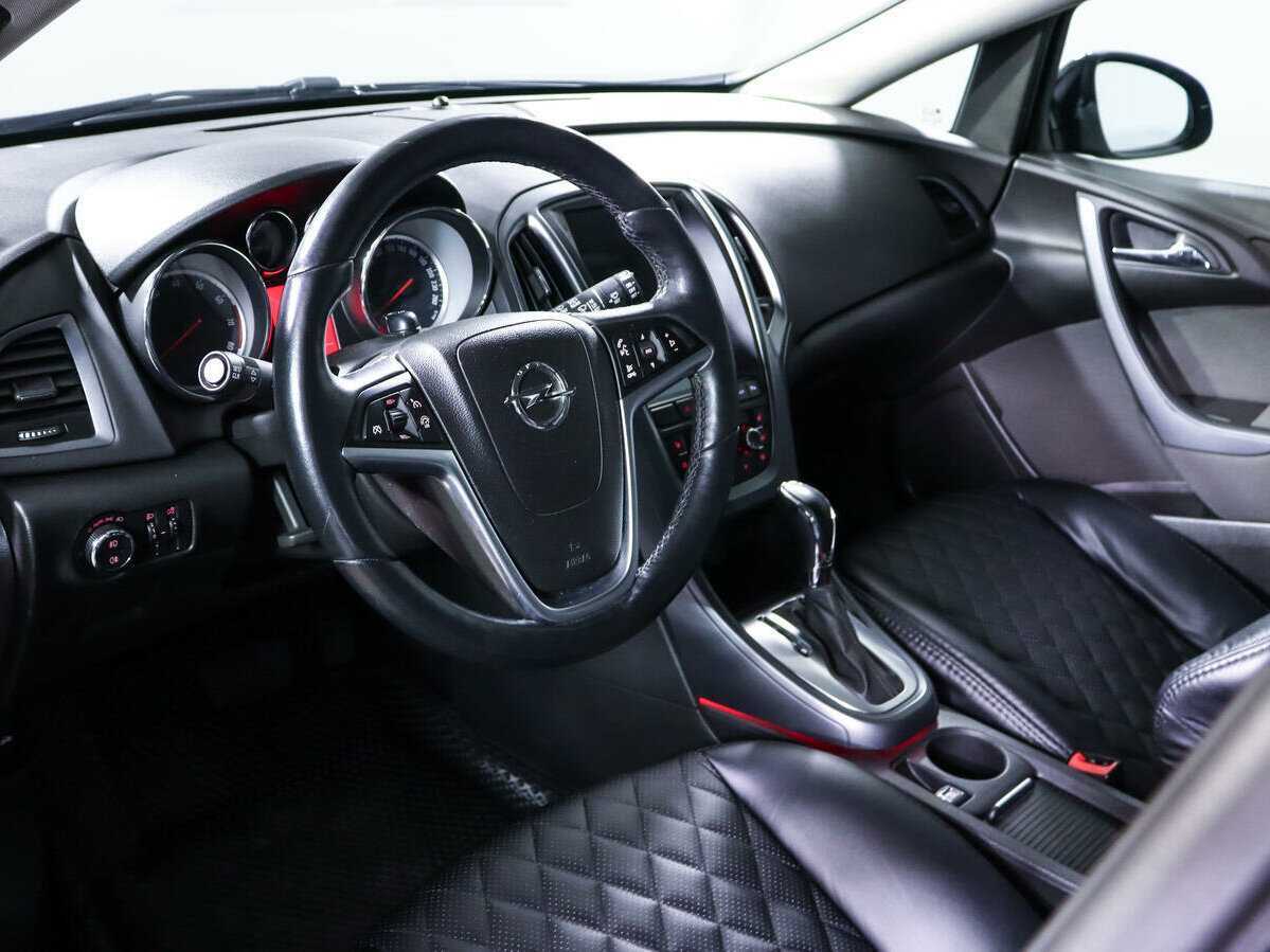 Купить Opel Astra с пробегом. Фото: #11