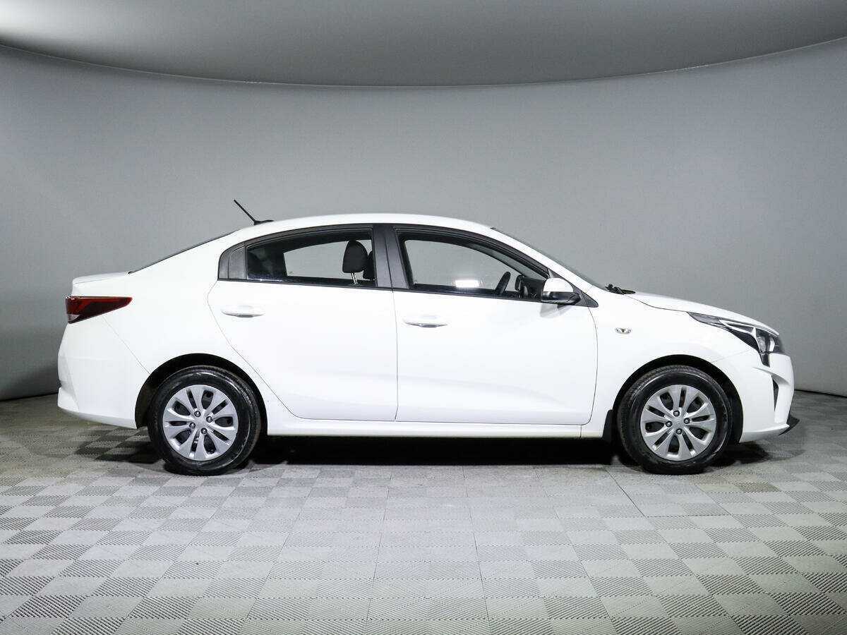 Купить Kia Rio с пробегом. Фото: #3