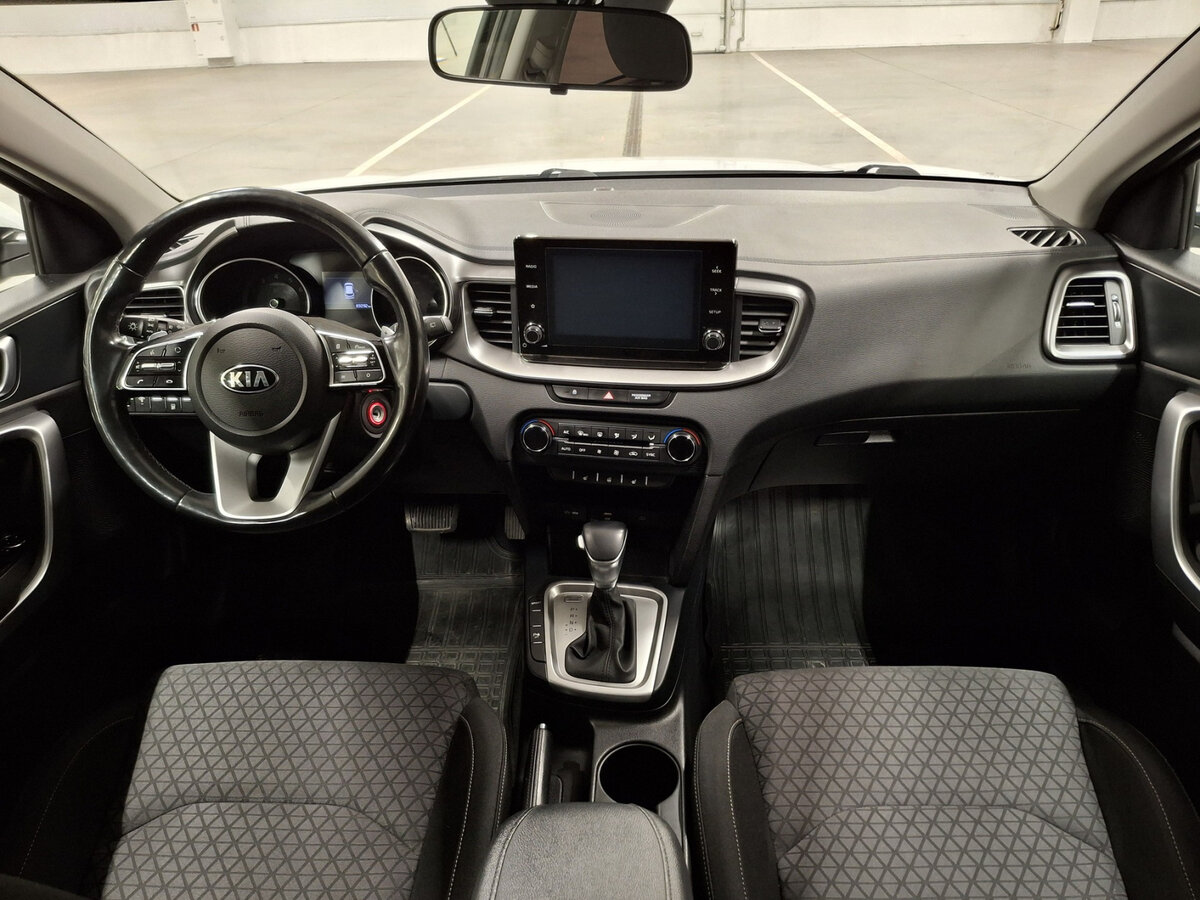 Купить Kia XCeed с пробегом. Фото: #13