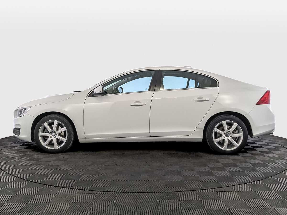 Купить Volvo S60 с пробегом. Фото: #7