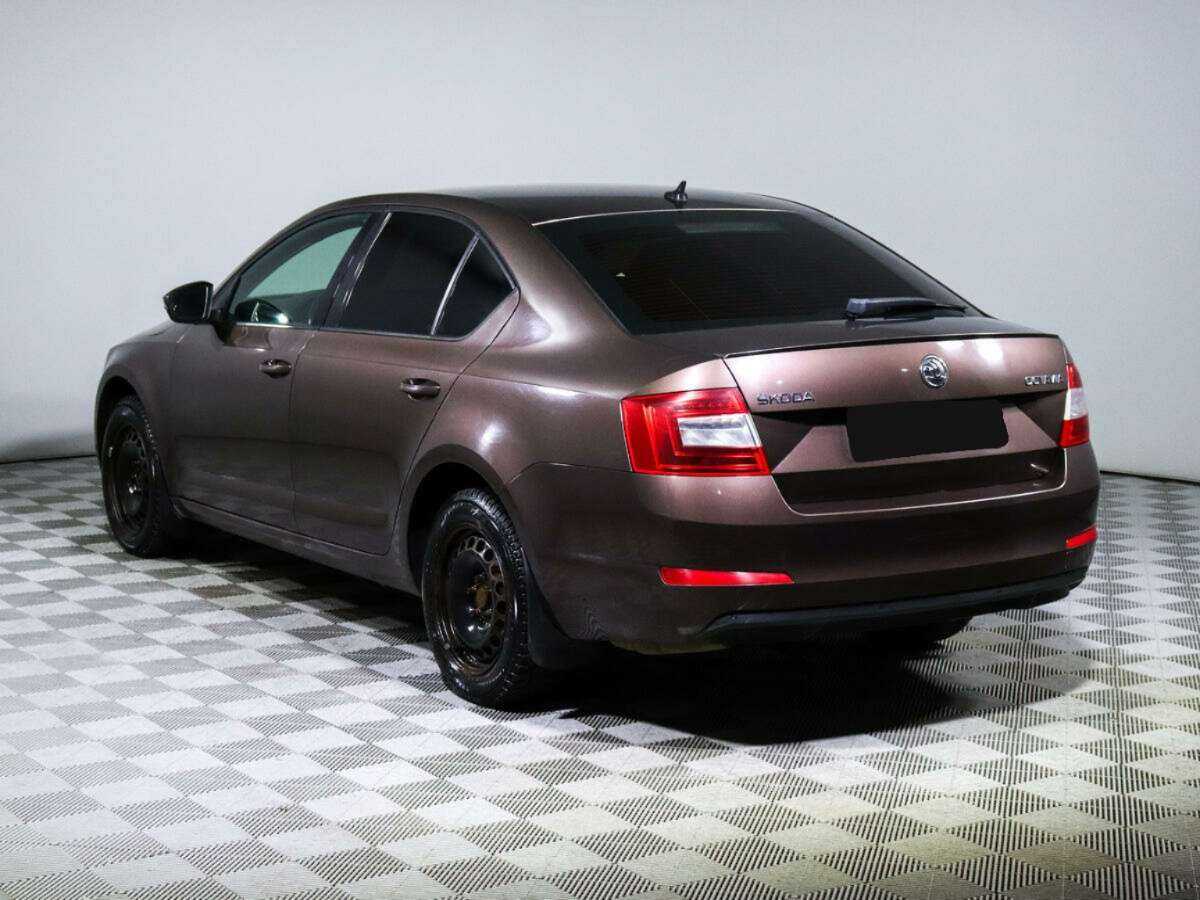 Купить Skoda Octavia с пробегом. Фото: #5