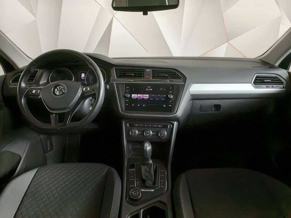 Купить Volkswagen Tiguan с пробегом. Фото: #9