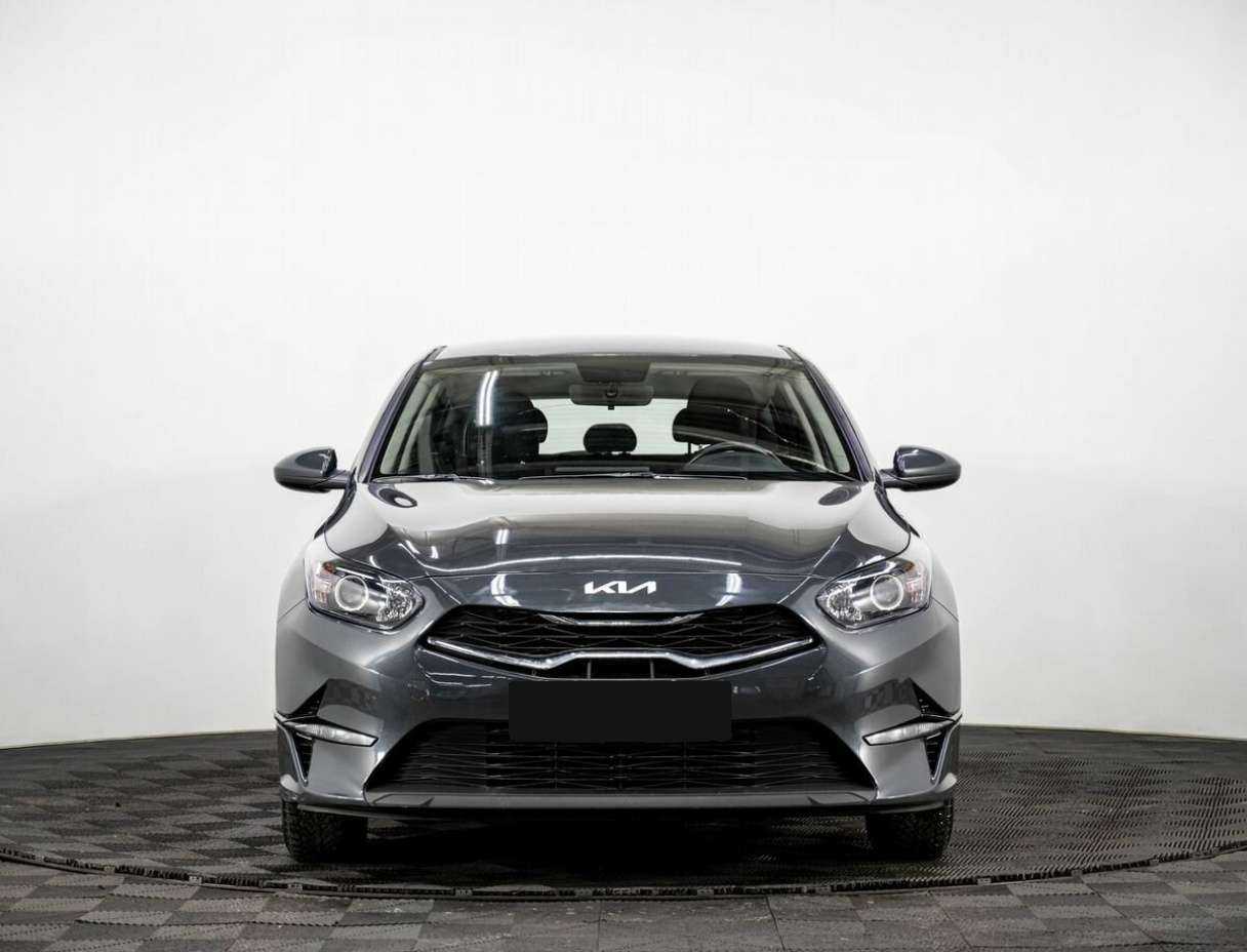 Купить Kia Ceed с пробегом. Фото: #1