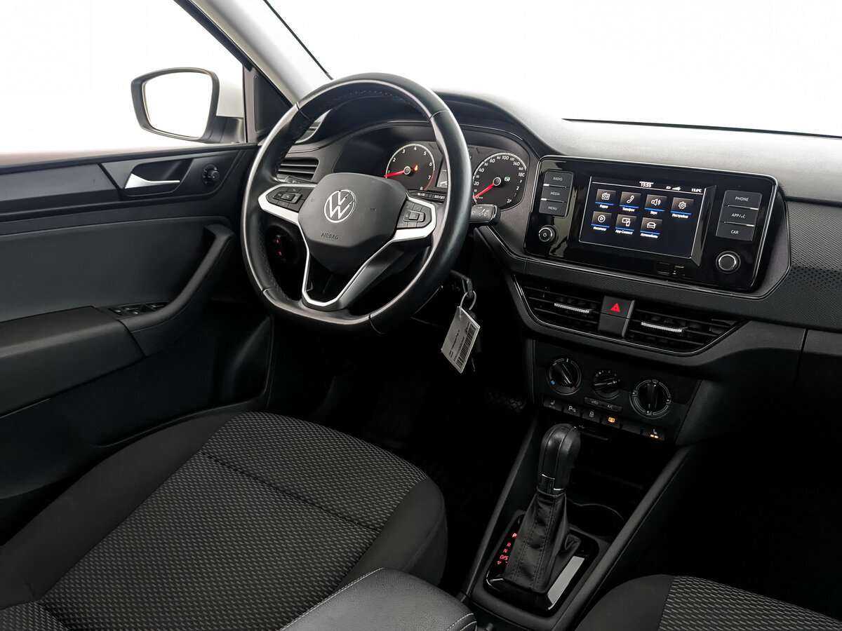 Купить Volkswagen Polo с пробегом. Фото: #13