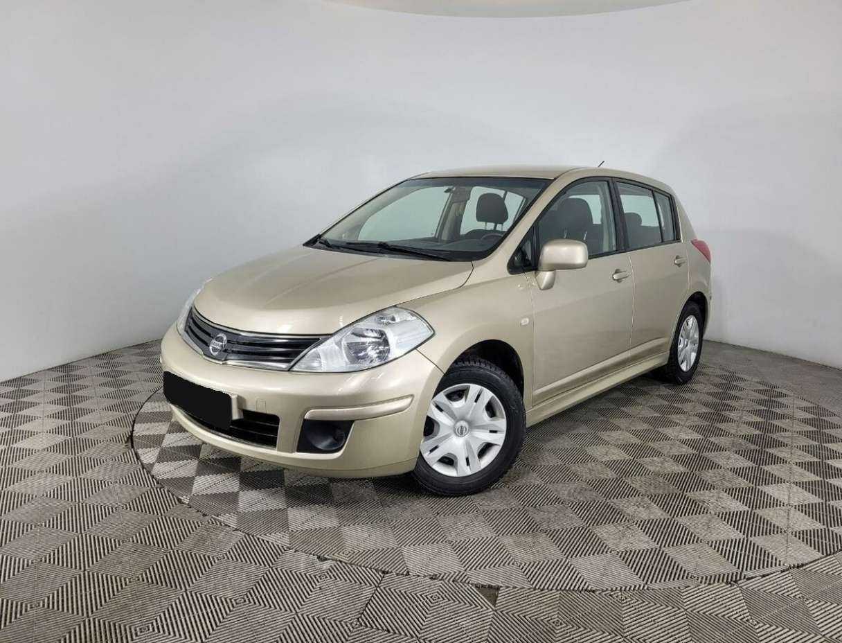 Купить Nissan Tiida с пробегом. Фото: #0