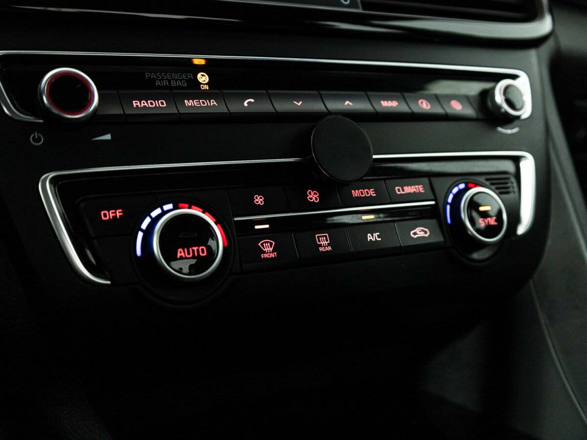 Купить Kia Optima с пробегом. Фото: #16