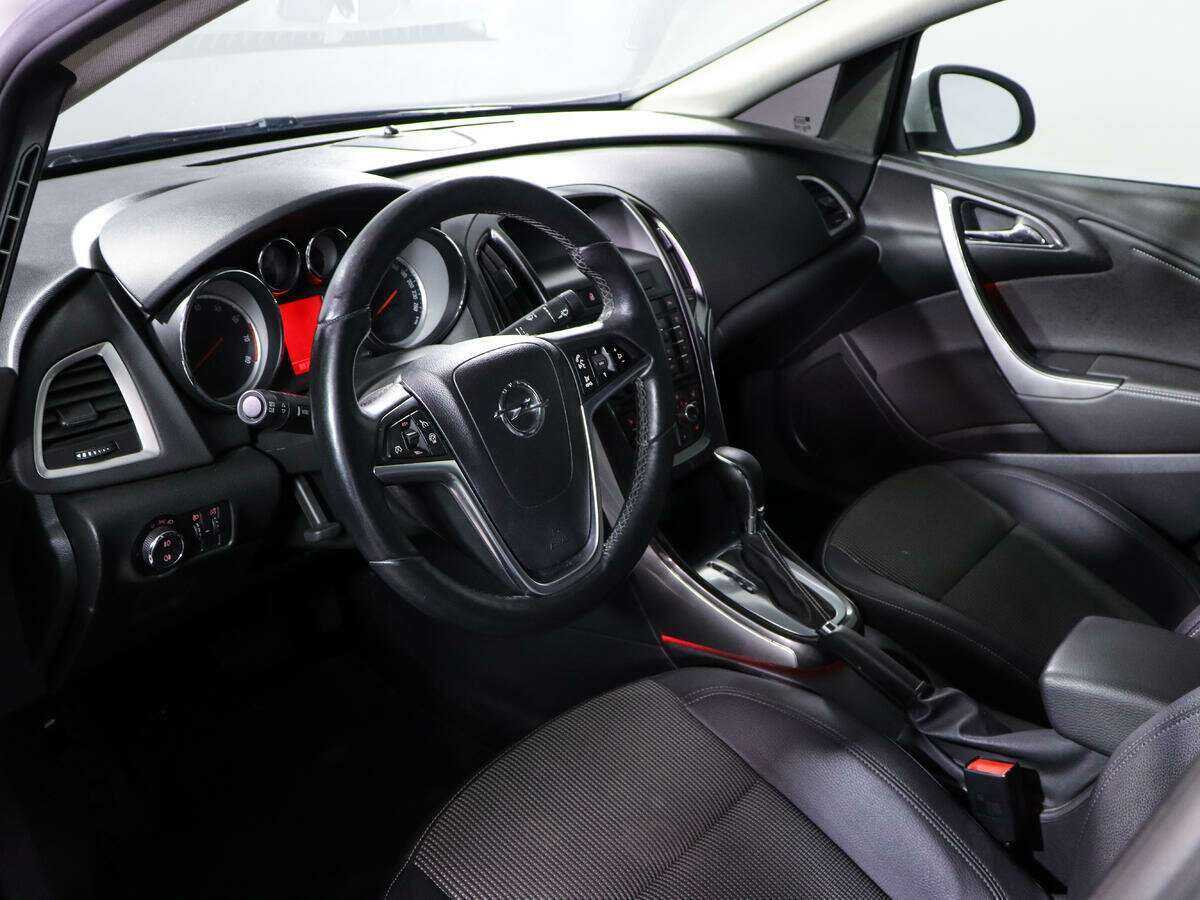Купить Opel Astra с пробегом. Фото: #13